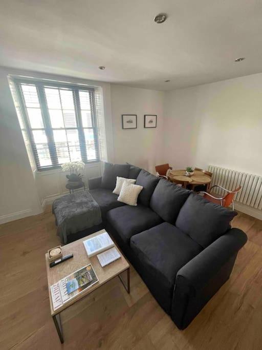 Abergavenny Center 2-Bed Flat Apartment Exterior foto