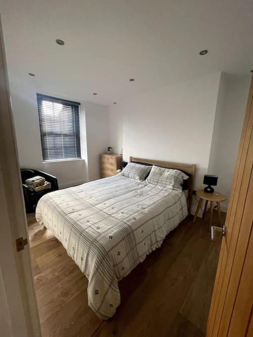 Abergavenny Center 2-Bed Flat Apartment Exterior foto