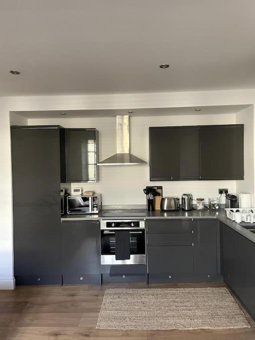 Abergavenny Center 2-Bed Flat Apartment Exterior foto
