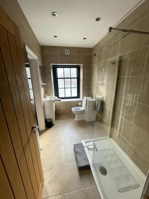 Abergavenny Center 2-Bed Flat Apartment Exterior foto